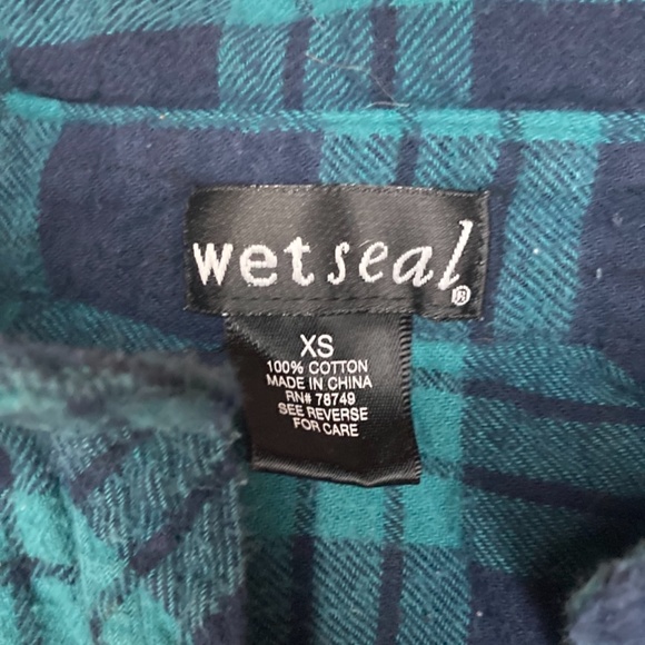 Wet Seal | Plaid Jacket - Picture 2 of 2